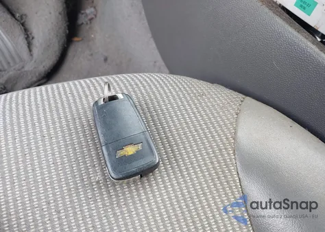 2015 Chevrolet Malibu 1Lt из США, поврежденный, VIN 1G11C5SL2FF311153